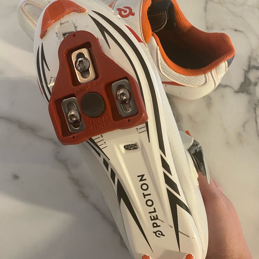 Peloton Cycling Shoes 7.5